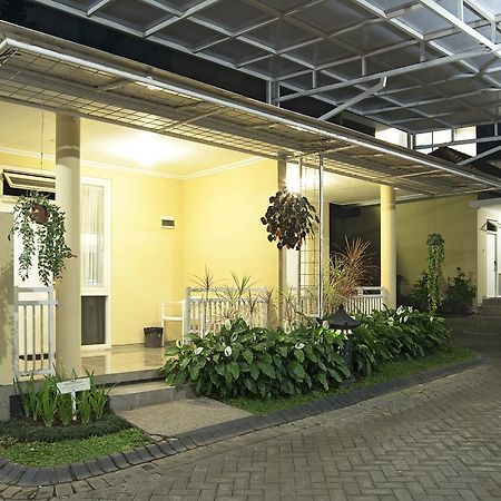 Riverstone Hotel & Cottage Batu  Eksteriør bilde