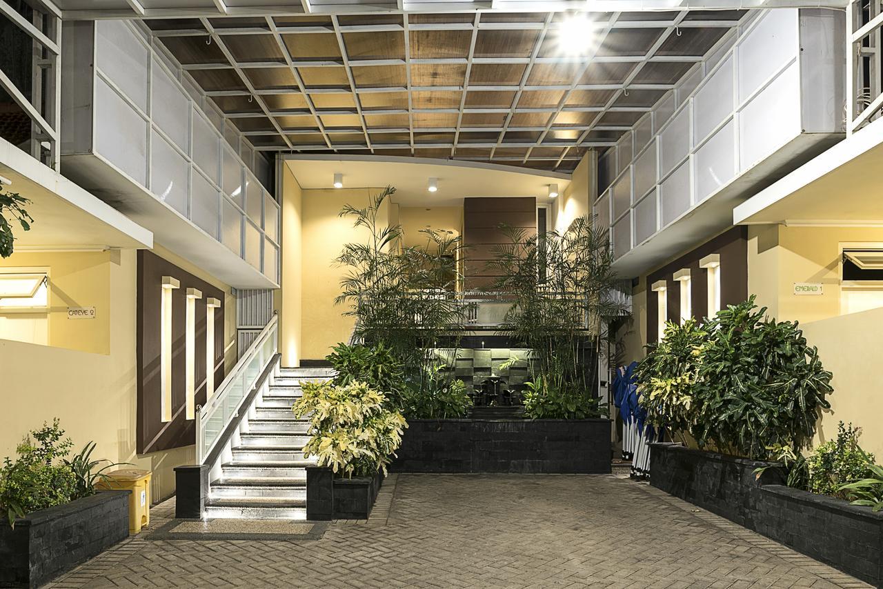 Riverstone Hotel & Cottage Batu  Eksteriør bilde