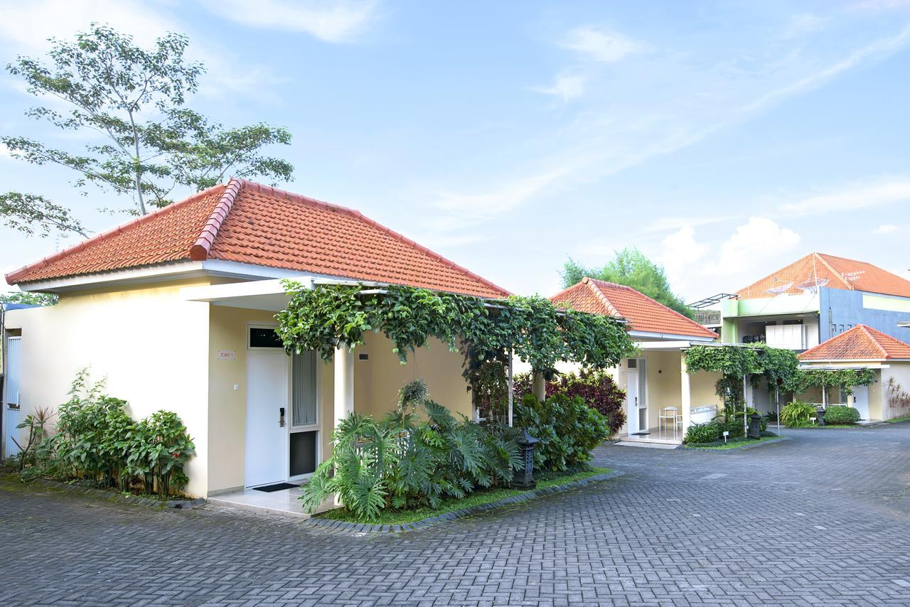 Riverstone Hotel & Cottage Batu  Eksteriør bilde